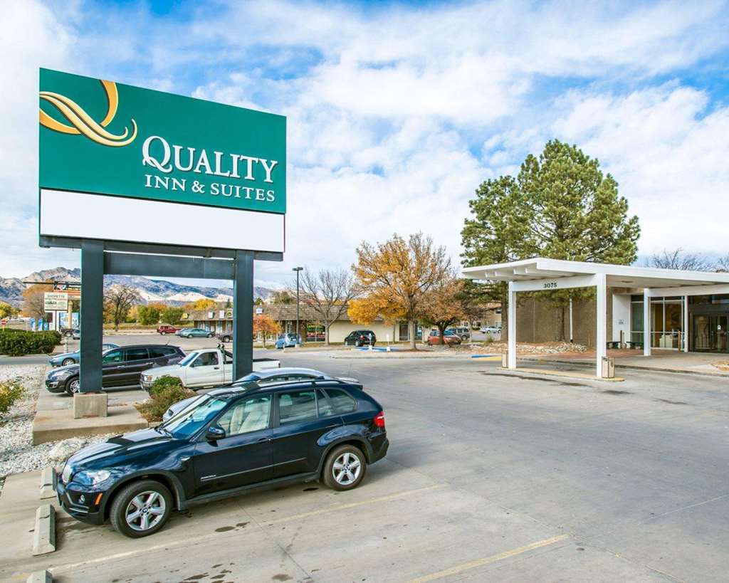 Quality Inn & Suites Canon City Exterior photo